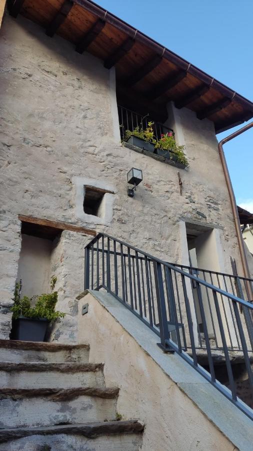 Pietra Viva - Casa Per Vacanze Chiavenna Exterior foto